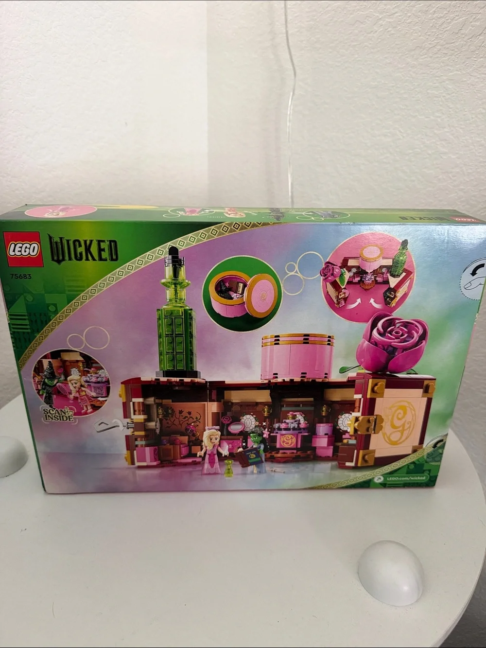 LEGO Wicked Dormitory Playset - Pink & Green Accents NEW IN BOX